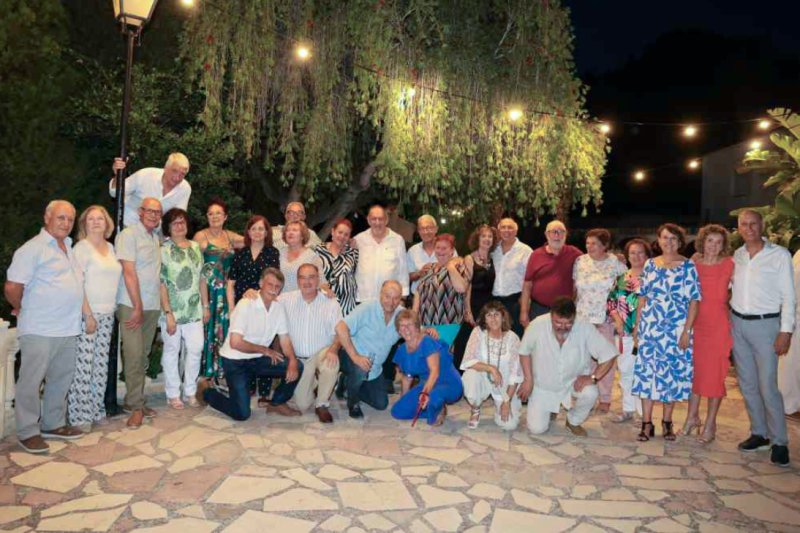 GALERIA de FOTOS de la festa dels 50 anys del Restaurant LOS ARCOS de PEDREGUER GALERIA de FOTOS de la festa dels 50 anys del Restaurant LOS ARCOS de PEDREGUER