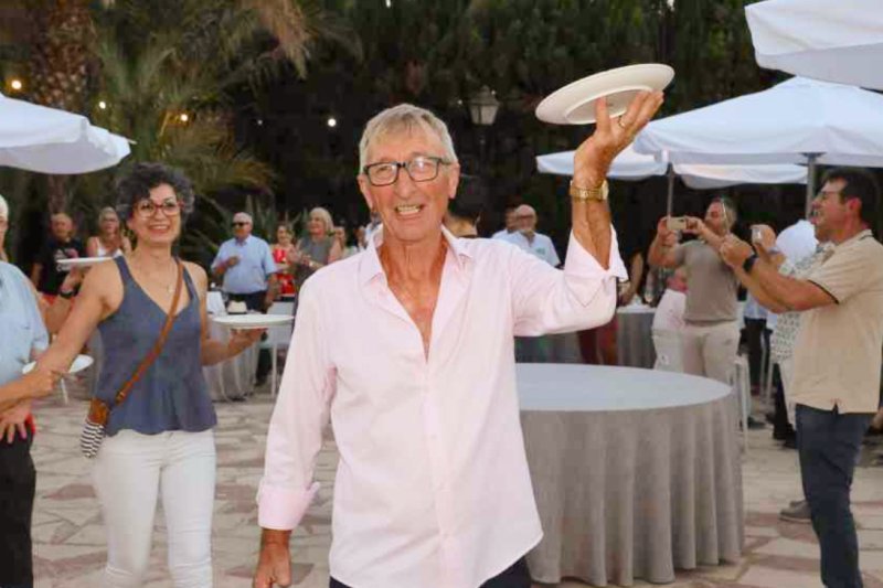 GALERIA de FOTOS de la festa dels 50 anys del Restaurant LOS ARCOS de PEDREGUER GALERIA de FOTOS de la festa dels 50 anys del Restaurant LOS ARCOS de PEDREGUER