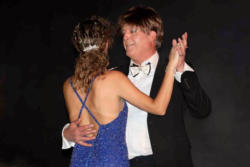 GALERIA de FOTOS de l’espectacular MUSICAL de les FESTES de DUANES de XÀBIA GALERIA de FOTOS de l’espectacular MUSICAL de les FESTES de DUANES de XÀBIA