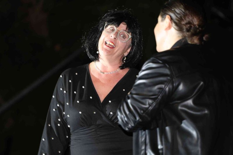 GALERIA de FOTOS de l’espectacular MUSICAL de les FESTES de DUANES de XÀBIA GALERIA de FOTOS de l’espectacular MUSICAL de les FESTES de DUANES de XÀBIA