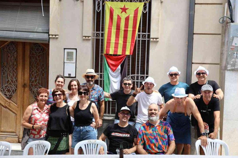 GALERIA de FOTOS d’una INHUMANA vesprada de PAELLES de les FESTES de JULIOL de PEDREGUER GALERIA de FOTOS d’una INHUMANA vesprada de PAELLES de les FESTES de JULIOL de PEDREGUER