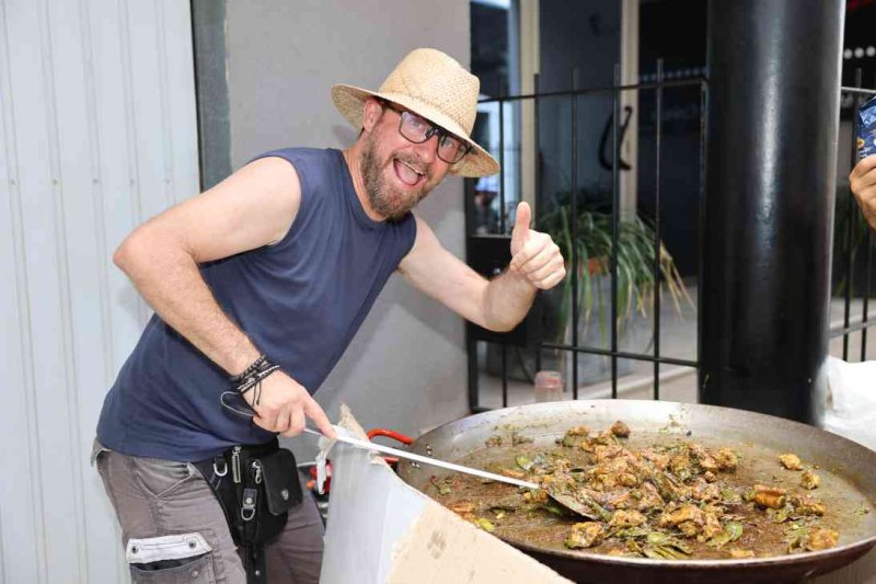 GALERIA de FOTOS d’una INHUMANA vesprada de PAELLES de les FESTES de JULIOL de PEDREGUER GALERIA de FOTOS d’una INHUMANA vesprada de PAELLES de les FESTES de JULIOL de PEDREGUER