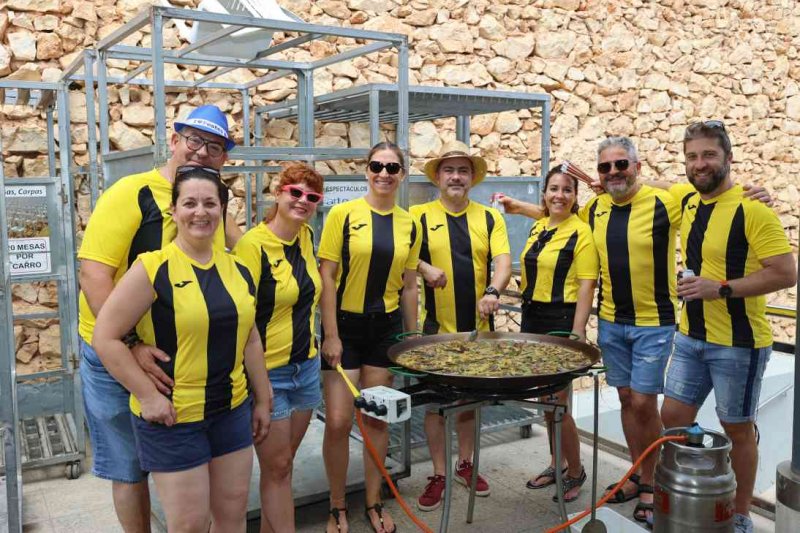 GALERIA de FOTOS d’una INHUMANA vesprada de PAELLES de les FESTES de JULIOL de PEDREGUER GALERIA de FOTOS d’una INHUMANA vesprada de PAELLES de les FESTES de JULIOL de PEDREGUER