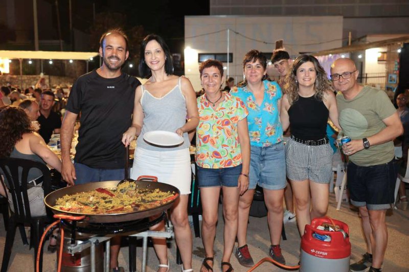 GALERIA de FOTOS de la NIT de les PAELLES de les festes de GATA, amb el premi a la millor GALERIA de FOTOS de la NIT de les PAELLES de les festes de GATA, amb el premi a la millor
