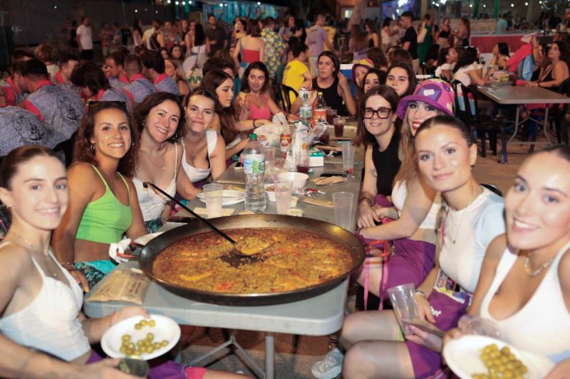 GALERIA de FOTOS de la NIT de les PAELLES de les festes de GATA, amb el premi a la millor GALERIA de FOTOS de la NIT de les PAELLES de les festes de GATA, amb el premi a la millor