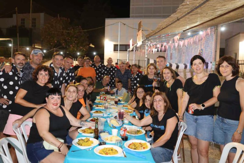 GALERIA de FOTOS de la NIT de les PAELLES de les festes de GATA, amb el premi a la millor GALERIA de FOTOS de la NIT de les PAELLES de les festes de GATA, amb el premi a la millor