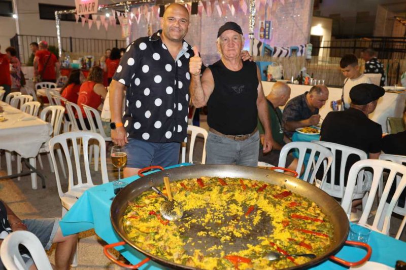 GALERIA de FOTOS de la NIT de les PAELLES de les festes de GATA, amb el premi a la millor GALERIA de FOTOS de la NIT de les PAELLES de les festes de GATA, amb el premi a la millor