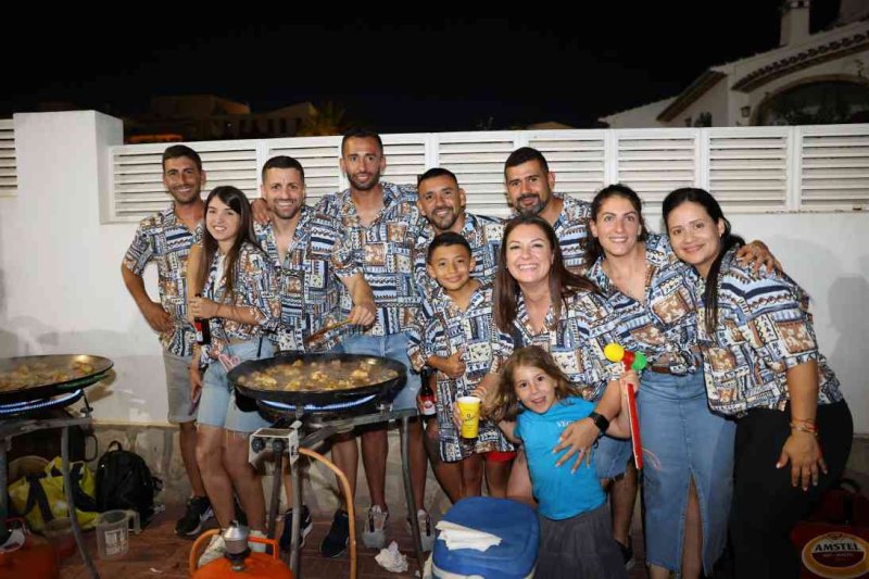 GALERIA de FOTOS de les PAELLES de FOGUERES de XÀBIA: guanya la penya Quin Gatxull GALERIA de FOTOS de les PAELLES de FOGUERES de XÀBIA: guanya la penya Quin Gatxull