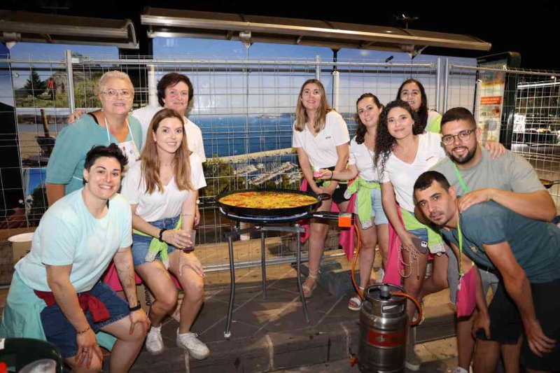 GALERIA de FOTOS de les PAELLES de FOGUERES de XÀBIA: guanya la penya Quin Gatxull GALERIA de FOTOS de les PAELLES de FOGUERES de XÀBIA: guanya la penya Quin Gatxull