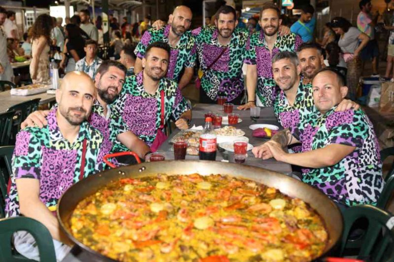 GALERIA de FOTOS de les PAELLES de FOGUERES de XÀBIA: guanya la penya Quin Gatxull GALERIA de FOTOS de les PAELLES de FOGUERES de XÀBIA: guanya la penya Quin Gatxull