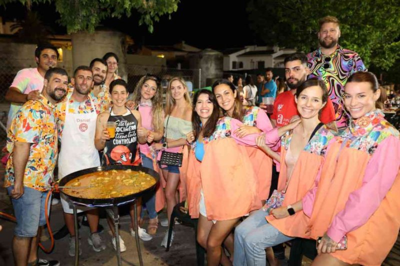 GALERIA de FOTOS de les PAELLES de FOGUERES de XÀBIA: guanya la penya Quin Gatxull GALERIA de FOTOS de les PAELLES de FOGUERES de XÀBIA: guanya la penya Quin Gatxull