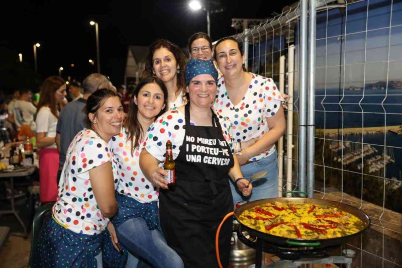 GALERIA de FOTOS de les PAELLES de FOGUERES de XÀBIA: guanya la penya Quin Gatxull GALERIA de FOTOS de les PAELLES de FOGUERES de XÀBIA: guanya la penya Quin Gatxull