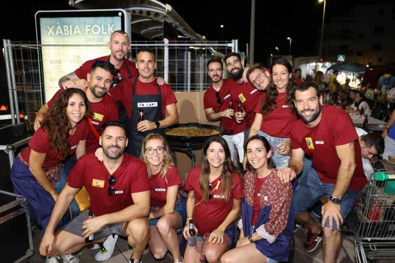 GALERIA de FOTOS de les PAELLES de FOGUERES de XÀBIA: guanya la penya Quin Gatxull GALERIA de FOTOS de les PAELLES de FOGUERES de XÀBIA: guanya la penya Quin Gatxull