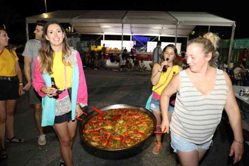 GALERIA de FOTOS de les PAELLES de FOGUERES de XÀBIA: guanya la penya Quin Gatxull GALERIA de FOTOS de les PAELLES de FOGUERES de XÀBIA: guanya la penya Quin Gatxull