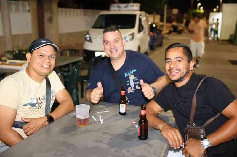 GALERIA de FOTOS de les PAELLES de FOGUERES de XÀBIA: guanya la penya Quin Gatxull GALERIA de FOTOS de les PAELLES de FOGUERES de XÀBIA: guanya la penya Quin Gatxull