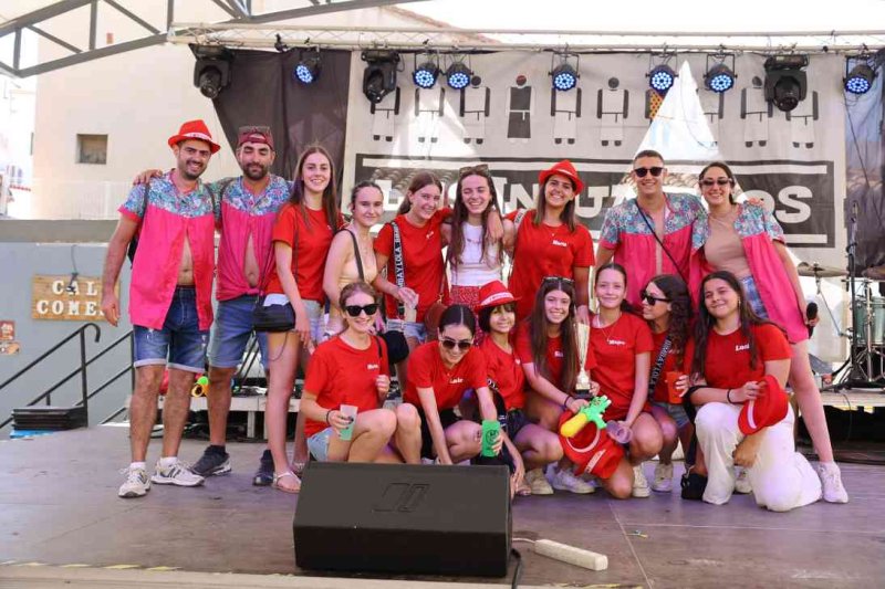 GALERIA de FOTOS d’una INHUMANA vesprada de PAELLES de les FESTES de JULIOL de PEDREGUER GALERIA de FOTOS d’una INHUMANA vesprada de PAELLES de les FESTES de JULIOL de PEDREGUER