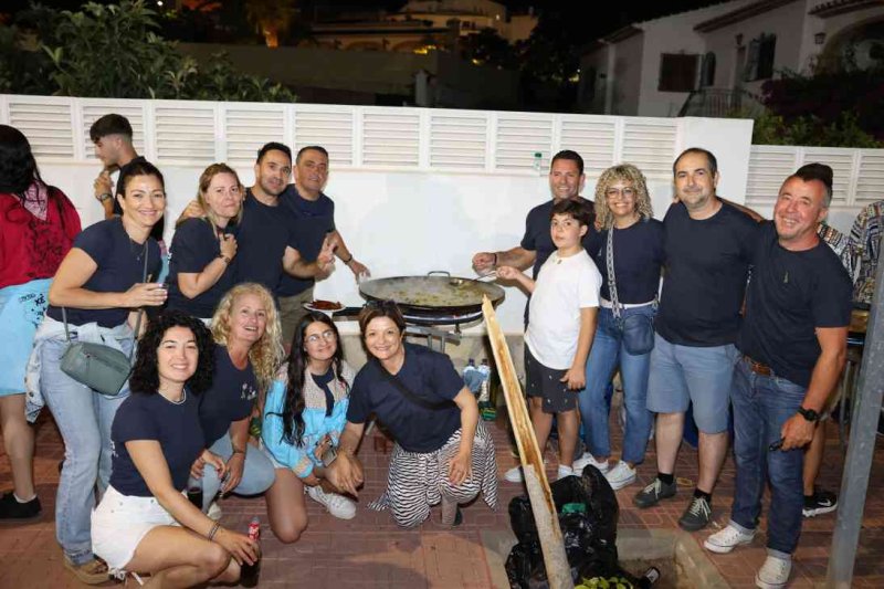 GALERIA de FOTOS de les PAELLES de FOGUERES de XÀBIA: guanya la penya Quin Gatxull GALERIA de FOTOS de les PAELLES de FOGUERES de XÀBIA: guanya la penya Quin Gatxull