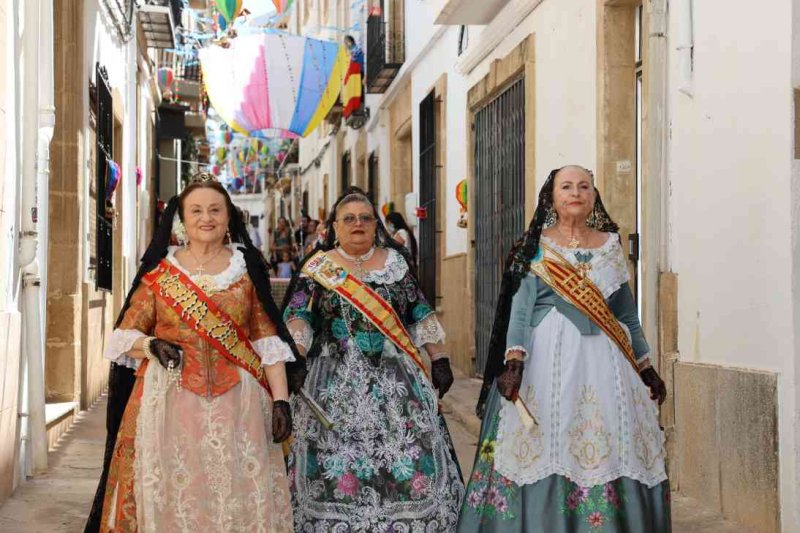 GALERIA de FOTOS del DIA del 75 ANIVERSARI de FOGUERES de XÀBIA GALERIA de FOTOS del DIA del 75 ANIVERSARI de FOGUERES de XÀBIA