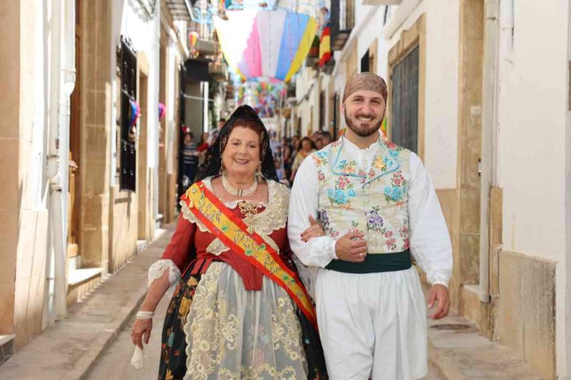 GALERIA de FOTOS del DIA del 75 ANIVERSARI de FOGUERES de XÀBIA GALERIA de FOTOS del DIA del 75 ANIVERSARI de FOGUERES de XÀBIA