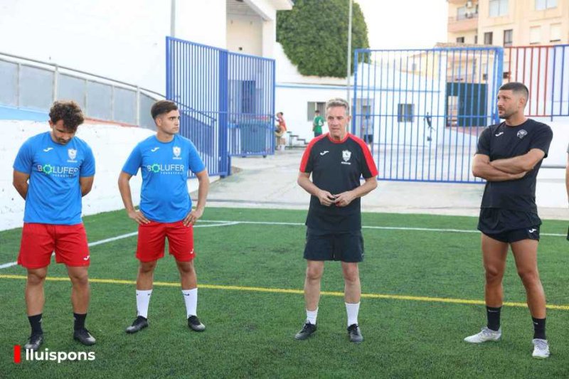 Primera FFCV: Hasta ocho caras nuevas para un exótico Pego que dirige Kike Esteve Primera FFCV: Hasta ocho caras nuevas para un exótico Pego que dirige Kike Esteve