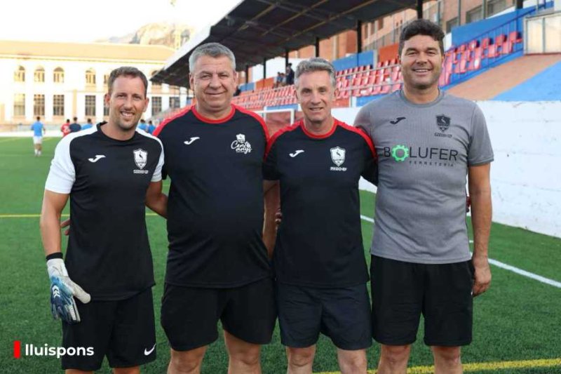 Primera FFCV: Hasta ocho caras nuevas para un exótico Pego que dirige Kike Esteve Primera FFCV: Hasta ocho caras nuevas para un exótico Pego que dirige Kike Esteve