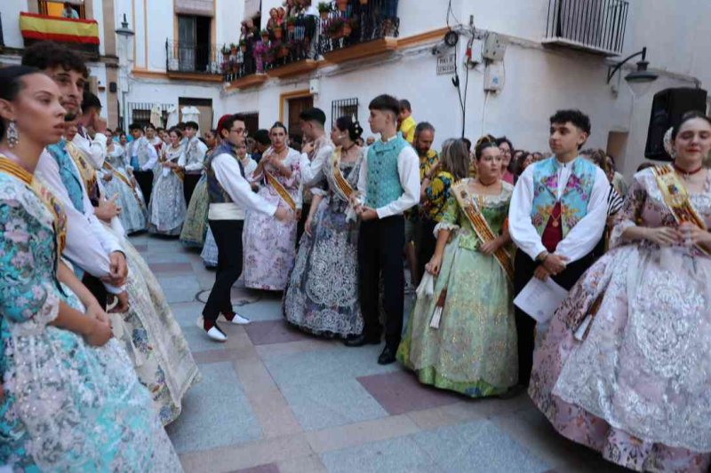 GALERIA DE FOTOS del PREGÓ DE FOGUERES de XÀBIA:  La festa esclata a “cabassaes” GALERIA DE FOTOS del PREGÓ DE FOGUERES de XÀBIA:  La festa esclata a “cabassaes”