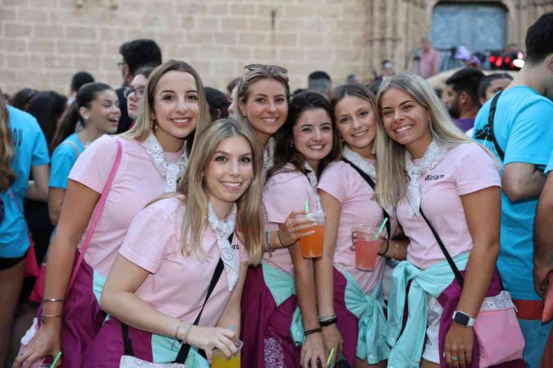 GALERIA DE FOTOS del PREGÓ DE FOGUERES de XÀBIA:  La festa esclata a “cabassaes” GALERIA DE FOTOS del PREGÓ DE FOGUERES de XÀBIA:  La festa esclata a “cabassaes”
