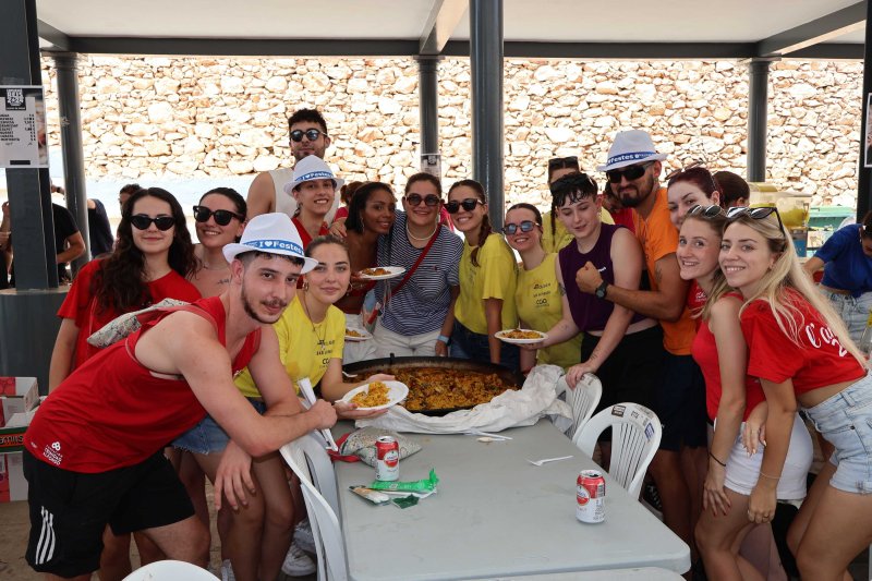 Galeria de fotos de l’animat i calorós dia de les paelles a les Festes de Pedreguer Galeria de fotos de l’animat i calorós dia de les paelles a les Festes de Pedreguer