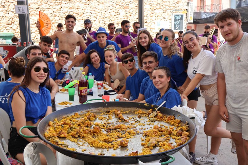 Galeria de fotos de l’animat i calorós dia de les paelles a les Festes de Pedreguer Galeria de fotos de l’animat i calorós dia de les paelles a les Festes de Pedreguer