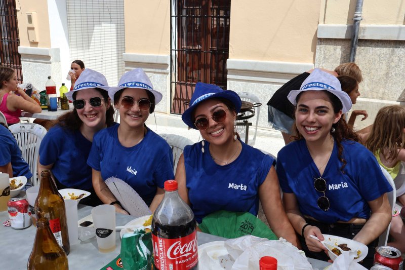 Galeria de fotos de l’animat i calorós dia de les paelles a les Festes de Pedreguer Galeria de fotos de l’animat i calorós dia de les paelles a les Festes de Pedreguer