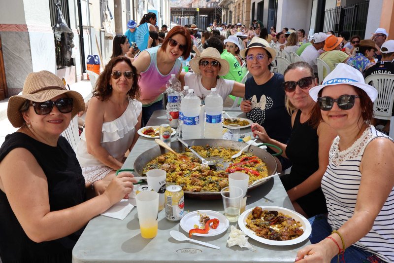 Galeria de fotos de l’animat i calorós dia de les paelles a les Festes de Pedreguer Galeria de fotos de l’animat i calorós dia de les paelles a les Festes de Pedreguer