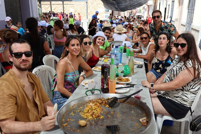 Galeria de fotos de l’animat i calorós dia de les paelles a les Festes de Pedreguer Galeria de fotos de l’animat i calorós dia de les paelles a les Festes de Pedreguer