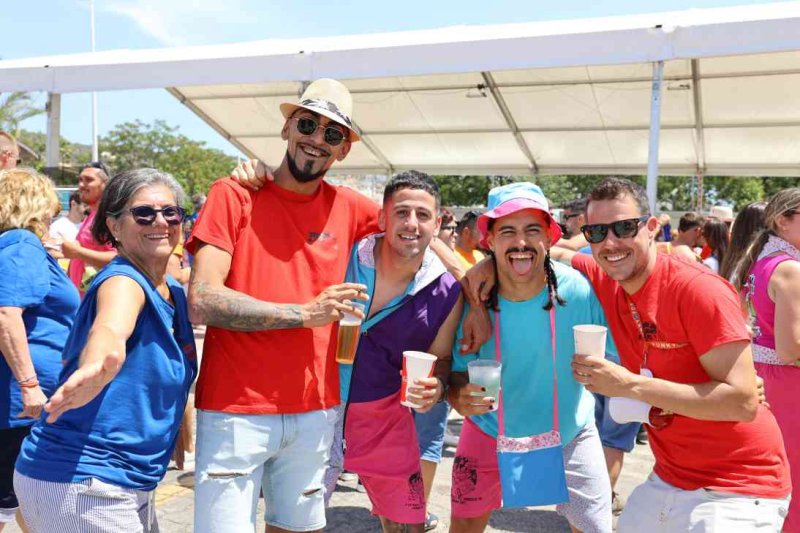 GALERIA de FOTOS del DIA de les QUINTADES de XÀBIA: espectacular ambient GALERIA de FOTOS del DIA de les QUINTADES de XÀBIA: espectacular ambient