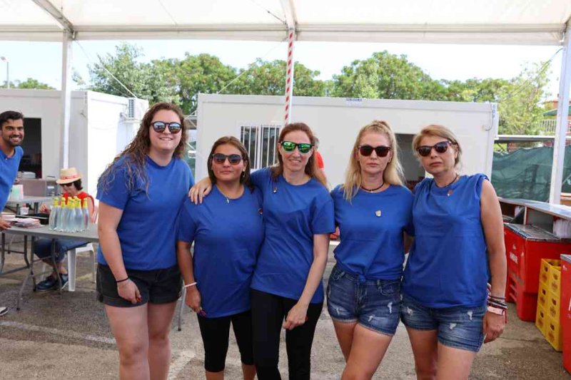 GALERIA de FOTOS del DIA de les QUINTADES de XÀBIA: espectacular ambient GALERIA de FOTOS del DIA de les QUINTADES de XÀBIA: espectacular ambient