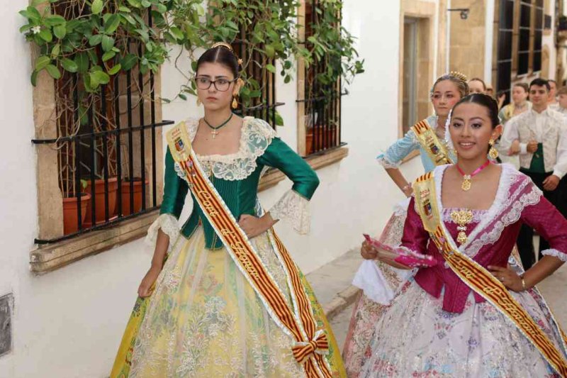 GALERIA de FOTOS del passacarrer de RAÏMS i BACORES de les FOGUERES de XÀBIA GALERIA de FOTOS del passacarrer de RAÏMS i BACORES de les FOGUERES de XÀBIA