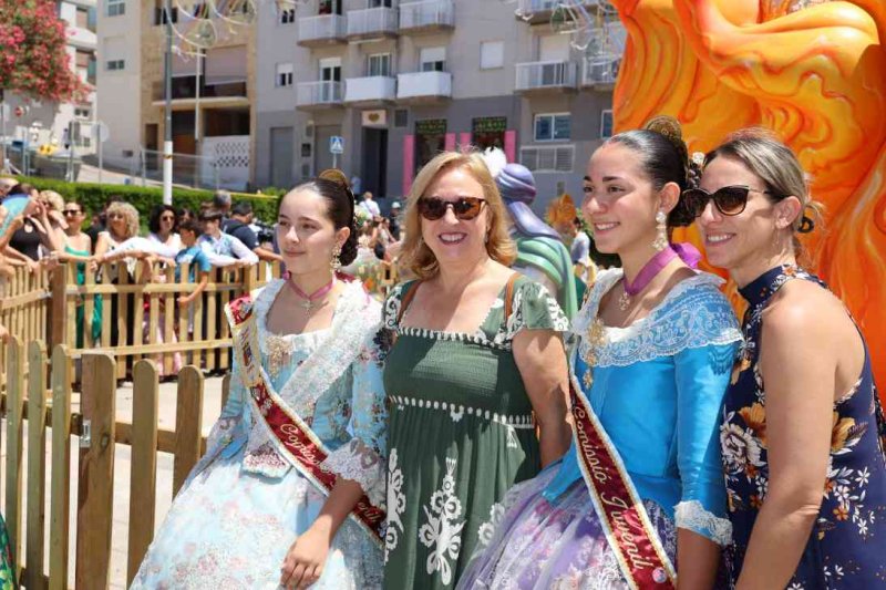 GALERIA de FOTOS del passacarrer de RAÏMS i BACORES de les FOGUERES de XÀBIA GALERIA de FOTOS del passacarrer de RAÏMS i BACORES de les FOGUERES de XÀBIA