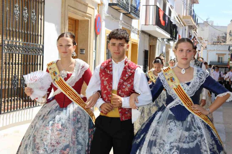 GALERIA de FOTOS del passacarrer de RAÏMS i BACORES de les FOGUERES de XÀBIA GALERIA de FOTOS del passacarrer de RAÏMS i BACORES de les FOGUERES de XÀBIA