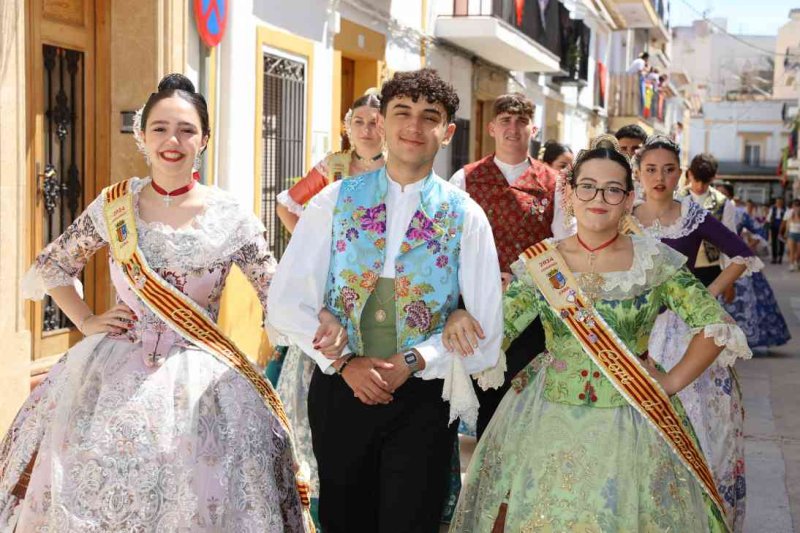 GALERIA de FOTOS del passacarrer de RAÏMS i BACORES de les FOGUERES de XÀBIA GALERIA de FOTOS del passacarrer de RAÏMS i BACORES de les FOGUERES de XÀBIA