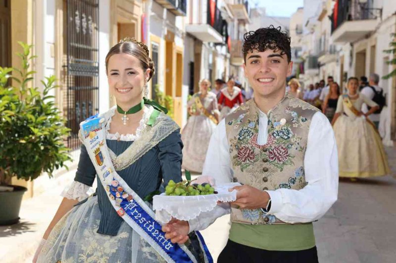 GALERIA de FOTOS del passacarrer de RAÏMS i BACORES de les FOGUERES de XÀBIA GALERIA de FOTOS del passacarrer de RAÏMS i BACORES de les FOGUERES de XÀBIA