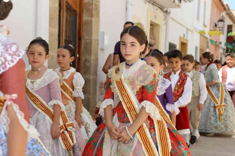 GALERIA de FOTOS del passacarrer de RAÏMS i BACORES de les FOGUERES de XÀBIA GALERIA de FOTOS del passacarrer de RAÏMS i BACORES de les FOGUERES de XÀBIA