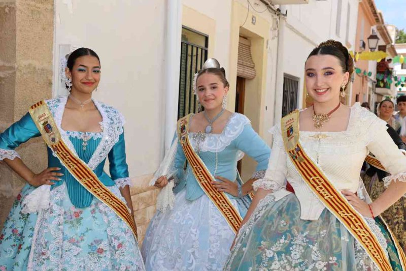 GALERIA de FOTOS del passacarrer de RAÏMS i BACORES de les FOGUERES de XÀBIA GALERIA de FOTOS del passacarrer de RAÏMS i BACORES de les FOGUERES de XÀBIA