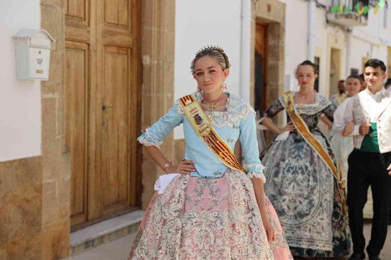 GALERIA de FOTOS del passacarrer de RAÏMS i BACORES de les FOGUERES de XÀBIA GALERIA de FOTOS del passacarrer de RAÏMS i BACORES de les FOGUERES de XÀBIA