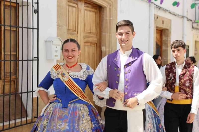 GALERIA de FOTOS del passacarrer de RAÏMS i BACORES de les FOGUERES de XÀBIA GALERIA de FOTOS del passacarrer de RAÏMS i BACORES de les FOGUERES de XÀBIA