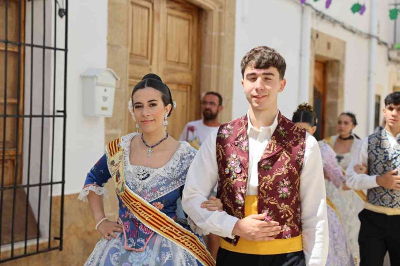 GALERIA de FOTOS del passacarrer de RAÏMS i BACORES de les FOGUERES de XÀBIA GALERIA de FOTOS del passacarrer de RAÏMS i BACORES de les FOGUERES de XÀBIA