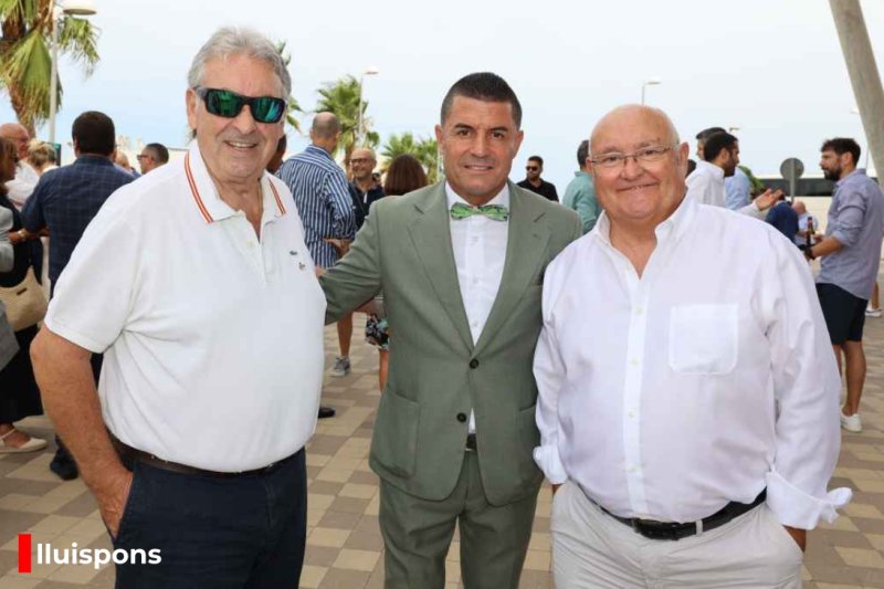 GALERÍA de FOTOS de la CUMBRE del MADRIDISMO de DÉNIA GALERÍA de FOTOS de la CUMBRE del MADRIDISMO de DÉNIA