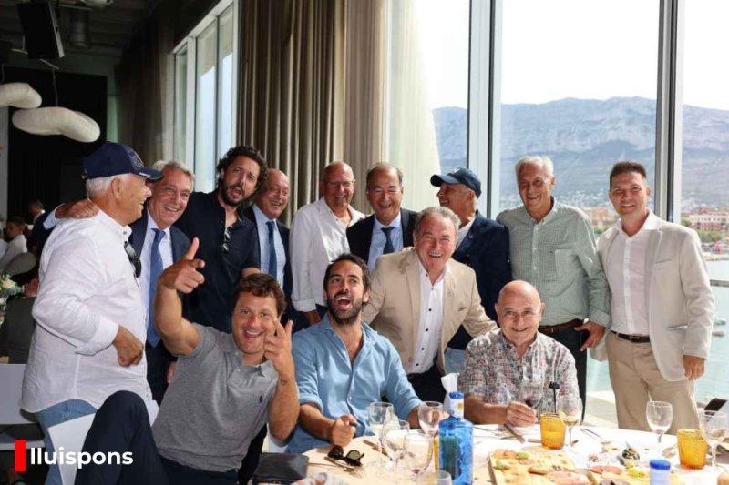 GALERÍA de FOTOS de la CUMBRE del MADRIDISMO de DÉNIA GALERÍA de FOTOS de la CUMBRE del MADRIDISMO de DÉNIA