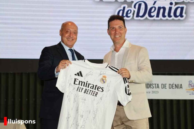 GALERÍA de FOTOS de la CUMBRE del MADRIDISMO de DÉNIA GALERÍA de FOTOS de la CUMBRE del MADRIDISMO de DÉNIA