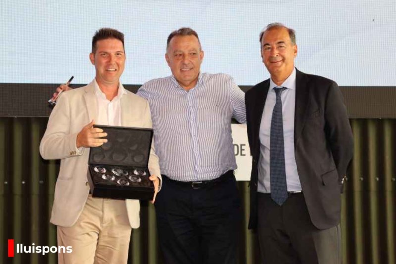 GALERÍA de FOTOS de la CUMBRE del MADRIDISMO de DÉNIA GALERÍA de FOTOS de la CUMBRE del MADRIDISMO de DÉNIA