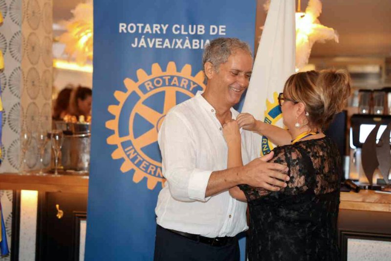 GALERÍA de FOTOS de la GALA del club ROTARY XÀBIA, con los reconocimientos y condecoraciones GALERÍA de FOTOS de la GALA del club ROTARY XÀBIA, con los reconocimientos y condecoraciones