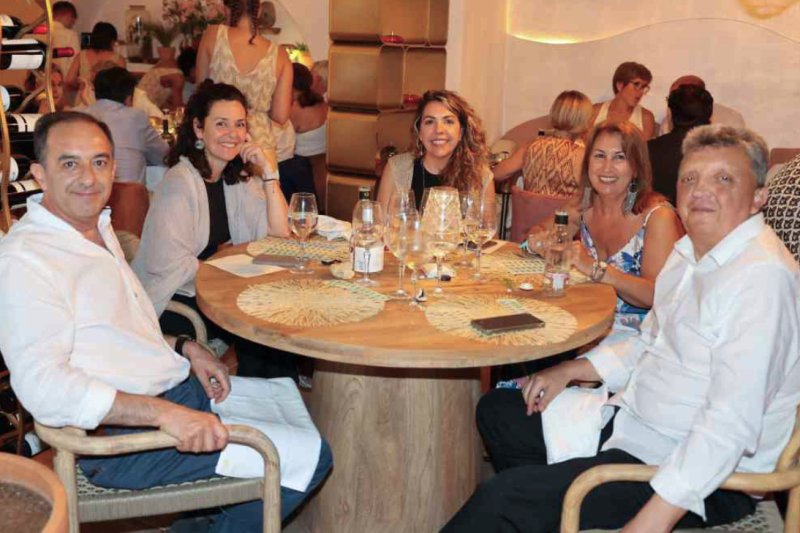 GALERÍA de FOTOS de la GALA del club ROTARY XÀBIA, con los reconocimientos y condecoraciones GALERÍA de FOTOS de la GALA del club ROTARY XÀBIA, con los reconocimientos y condecoraciones